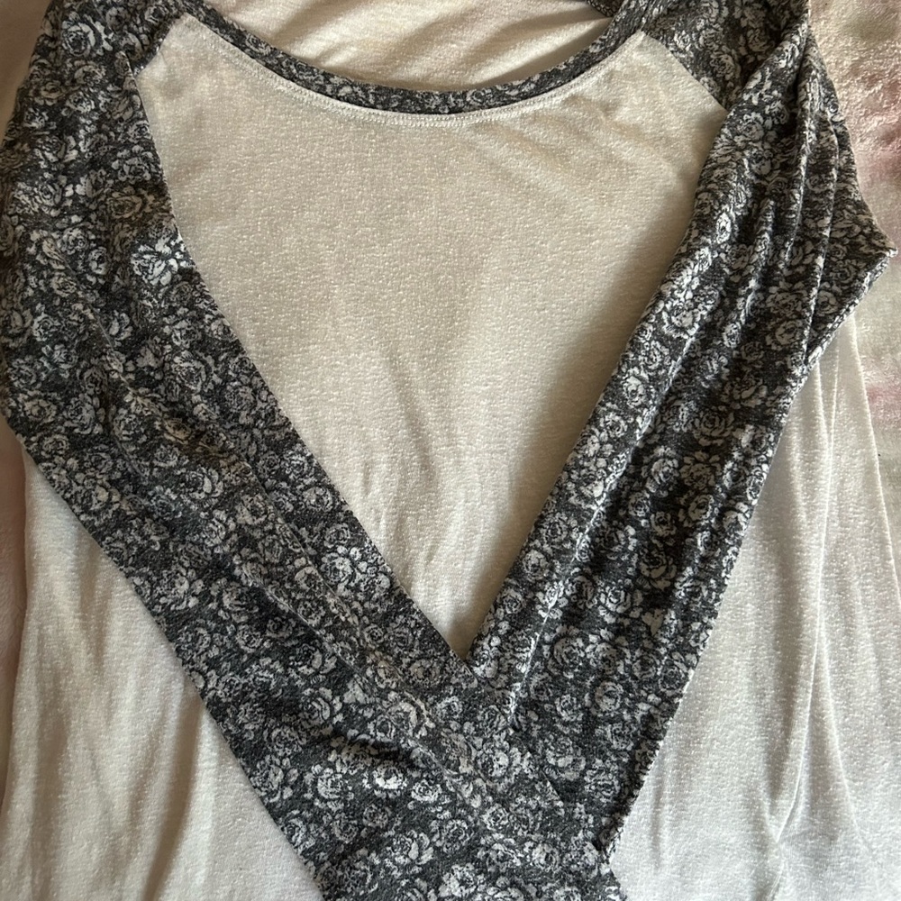 Floral Lace V-Neck Top